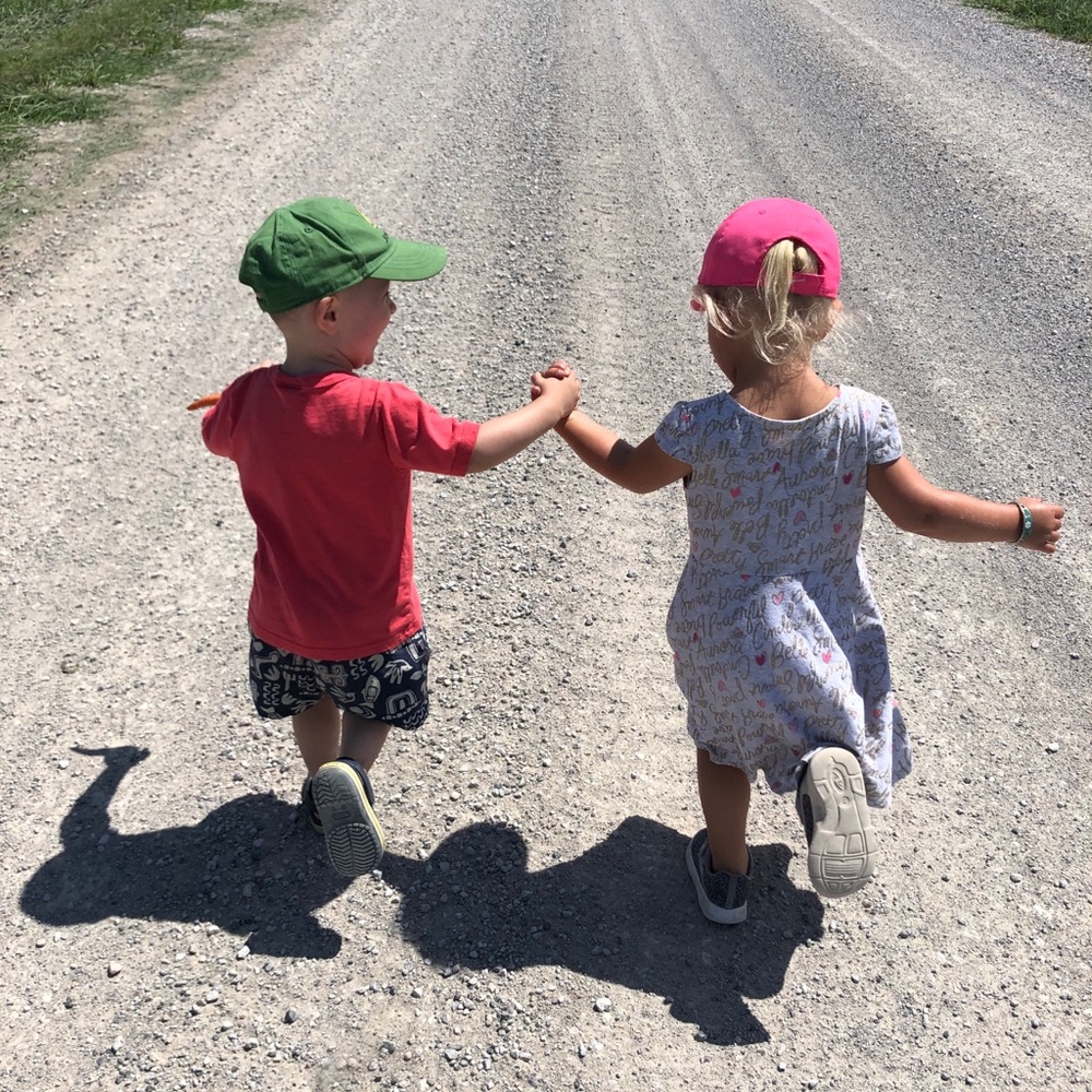 Meet your Posher, Carla